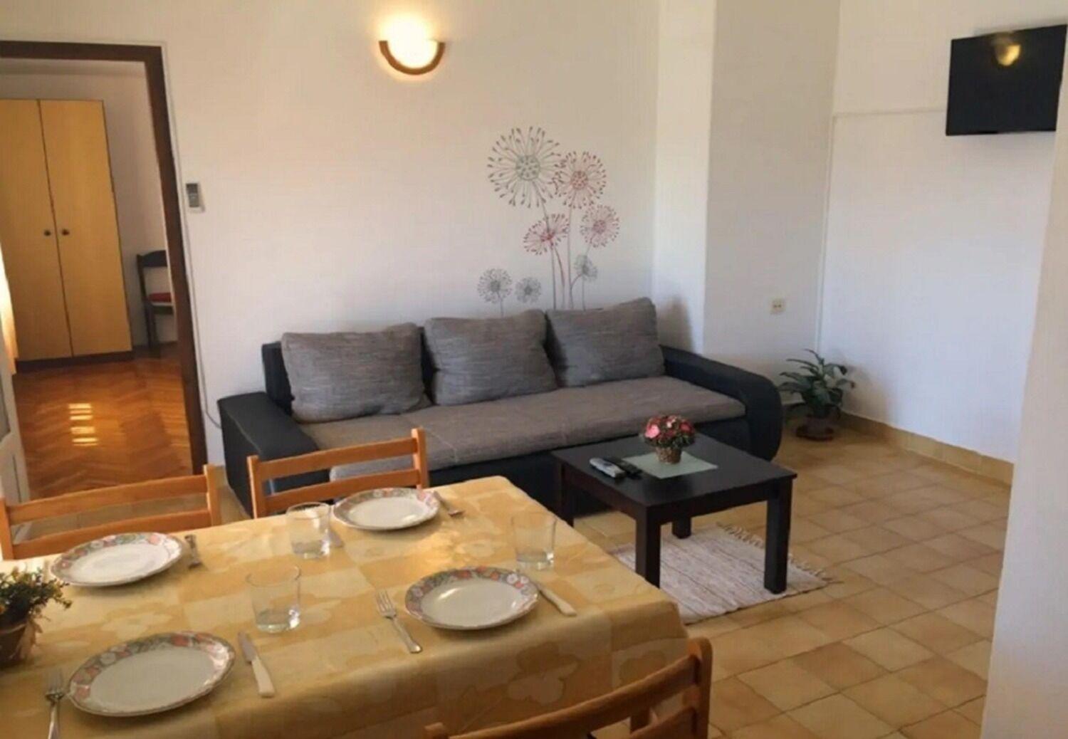 Apartments And Rooms Ognjen - Family Apartments With Free Parking بيتينا المظهر الخارجي الصورة